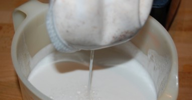 nussmilch-mandelmilch-selber-machen-rezept1