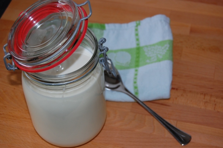 joghurt-selber-machen-im-joghurtbereiter-10